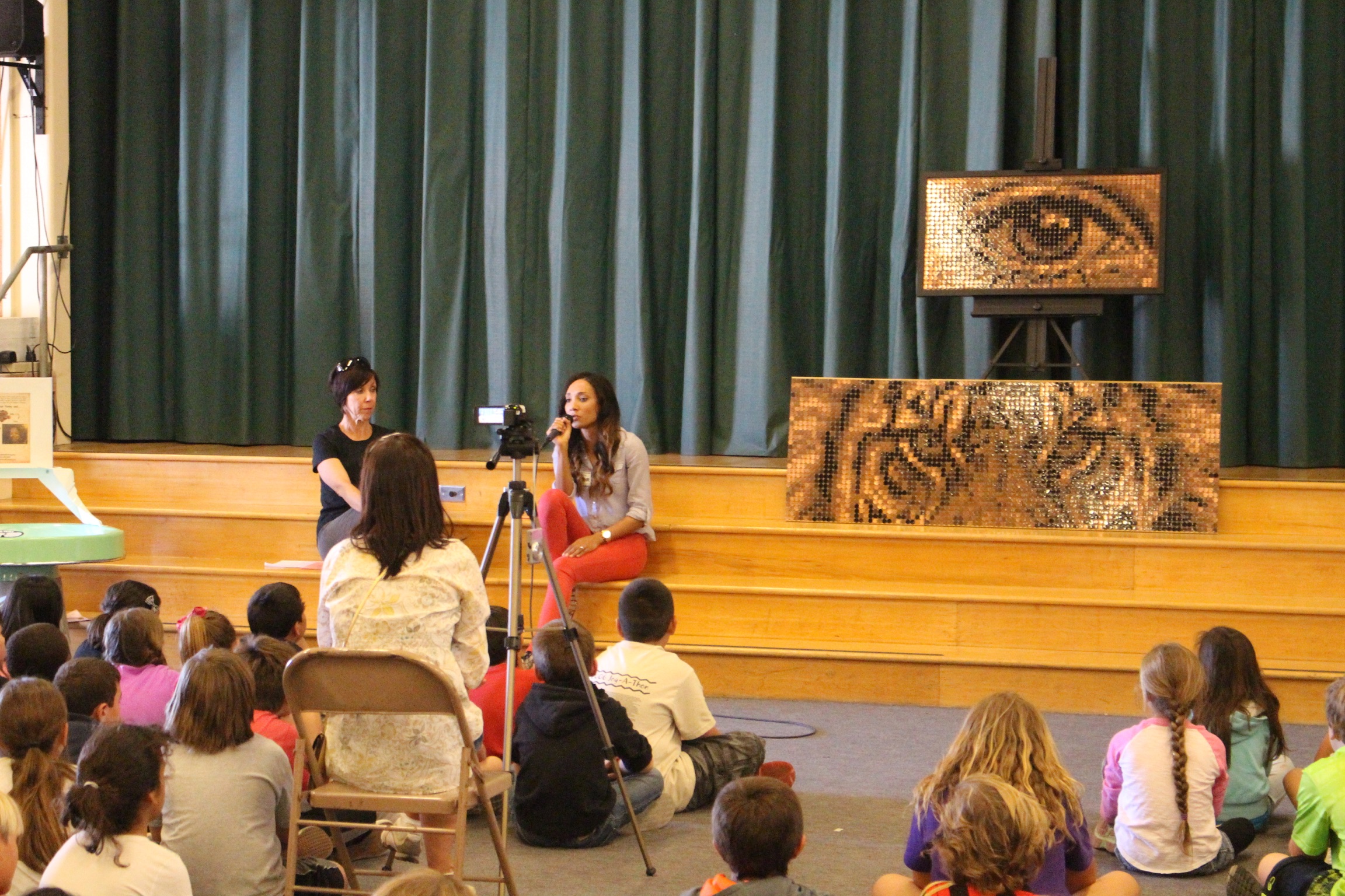 Speaking to Benchley Weinberger Elimentary School students